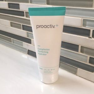 Proactiv+ Complexion Perfecting Hydrator